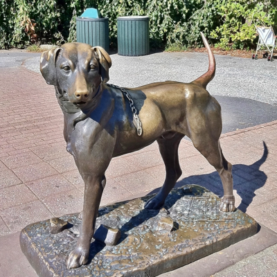 labrador metal dog sculpture