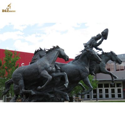 horse sculpture modern