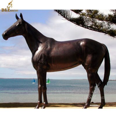 metal horse statue