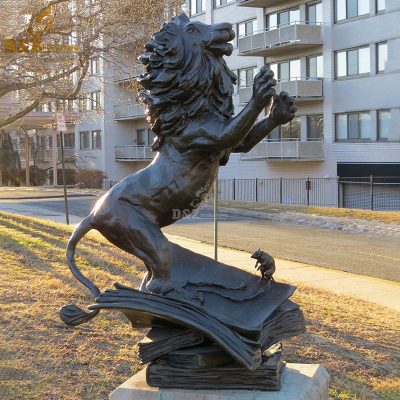 Plaza decor factory custom bronze carving walking lion sculpture