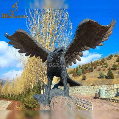 Best quality professional manufacturer custom small outdoor eagle sculpture DZE-D480