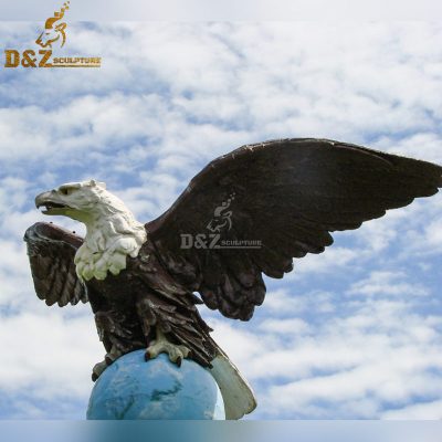 Hot sale chinese factory hand made metal life size eagle statues DZE-D471