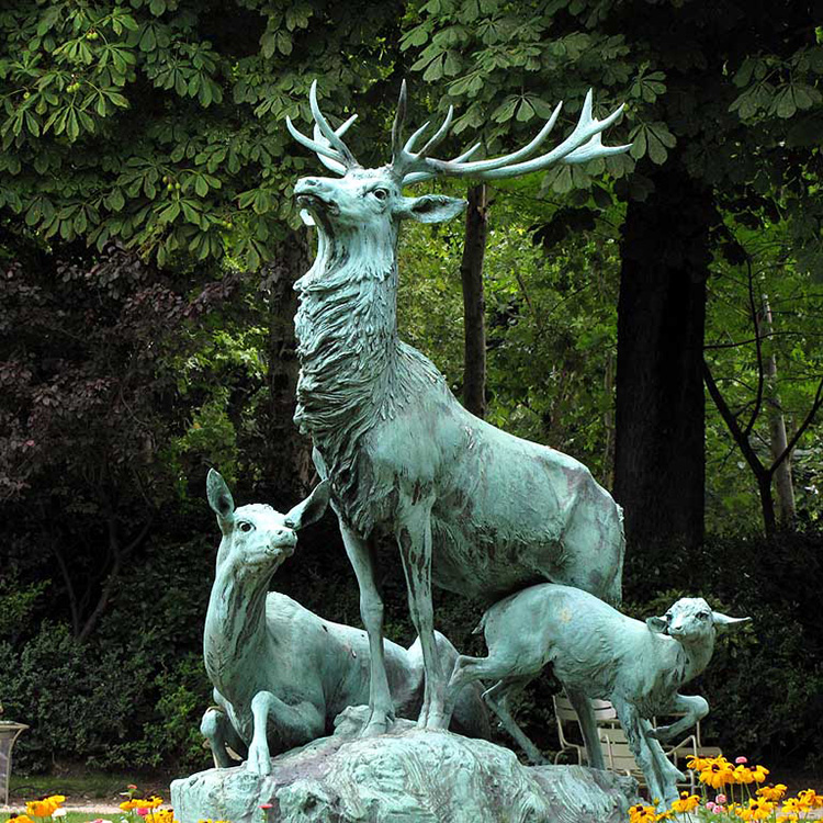 Large size best quality outdoor garden school decor amazing artwork herd of deer sculpture for sale